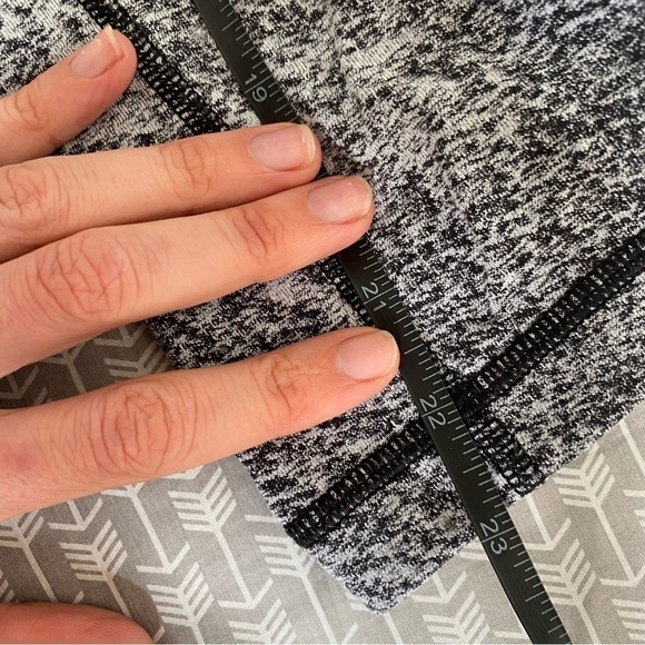 LULULEMON Hi-Rise Wunder Under Black White Speckle Splattered Brushed Leggings - Picture 6 of 6